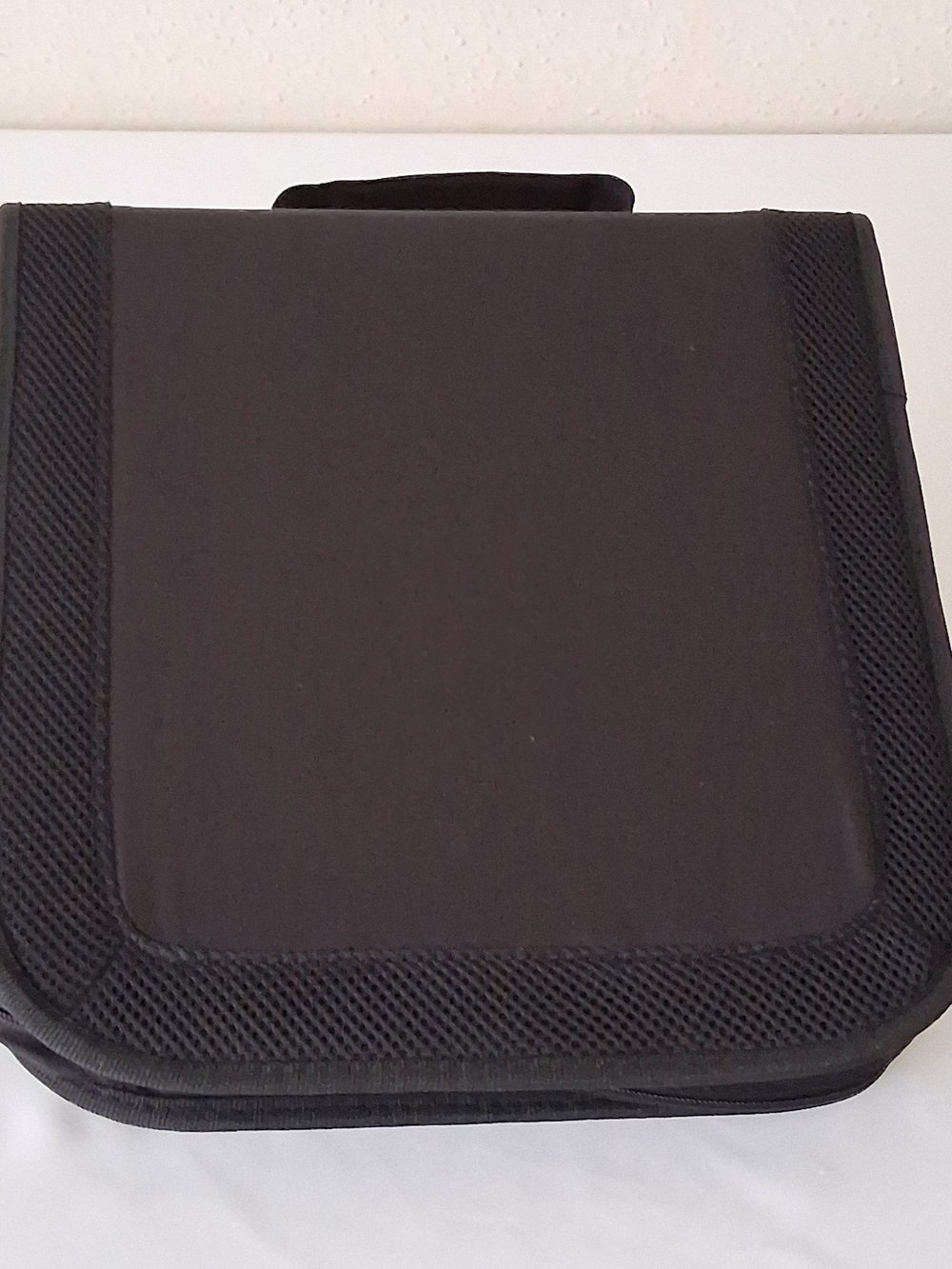 Amazon Basics Black DVD Case 128 discs - Picture 4 of 8
